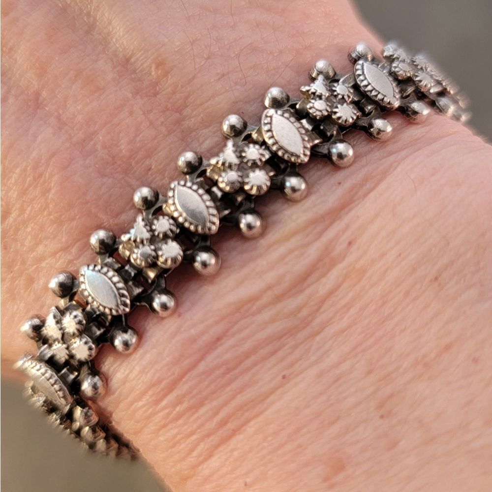Vintage 900 Silver Artisan Ornate Beaded Rashod Arts Bracelet